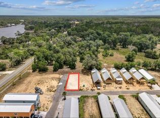 1 SW 290th Ave, Steinhatchee, FL 32359