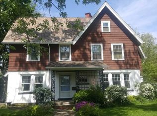 3021 Huntington Rd, Shaker Heights, OH 44120