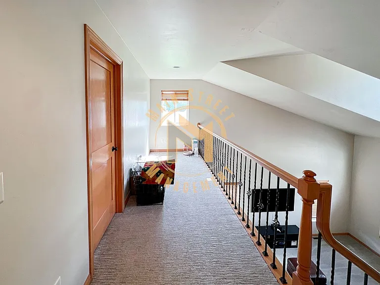 2662 Cormier Rd — Photo 28
