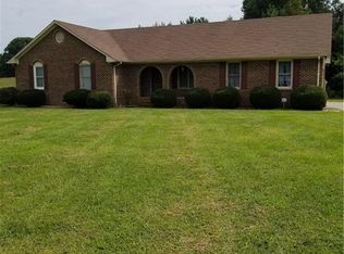 7115 Racine Rd, Pleasant Garden, NC 27313