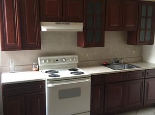 6226 N 10th St #2, Philadelphia, PA 19141