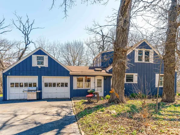 21075 W Oak Knoll Ct, Kildeer, IL 60047