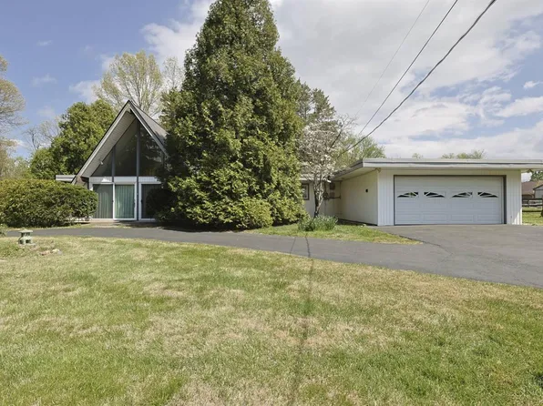 4160 Brookfield Dr, Cincinnati, OH 45245