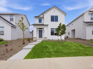 6786 W Redwood Creek Dr, Meridian, ID 83646