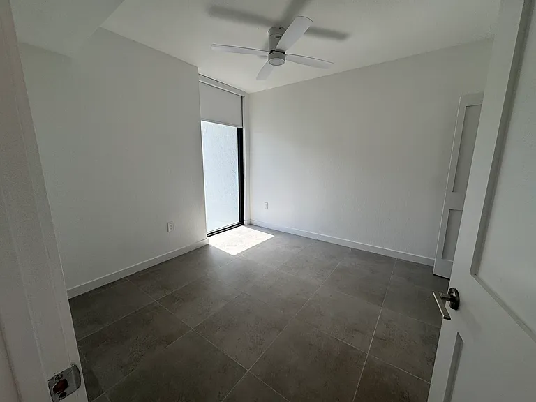 2003 Van Buren St #545 — Photo 3