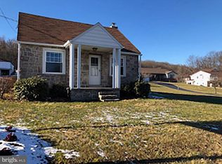 114 Skyline Dr, Reading, PA 19606