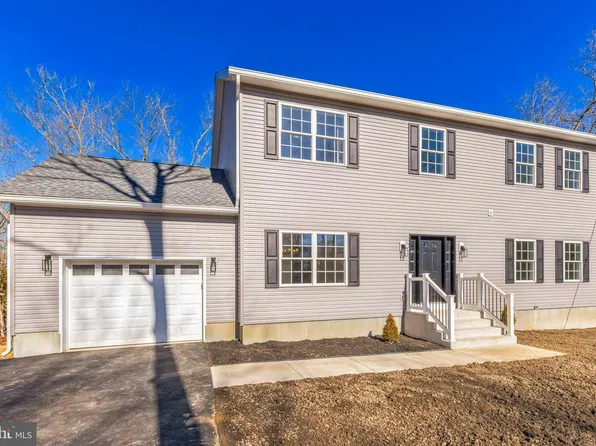 2612 Highland Ave, Williamstown, NJ 08094