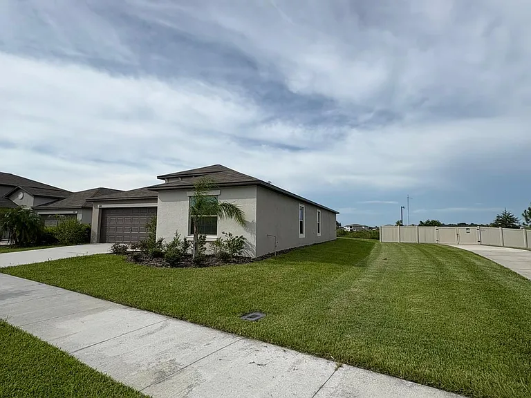 8598 Parsons Hill Blvd — Photo 2