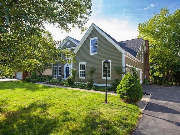 2nd image of 6556 Spinnaker Dr