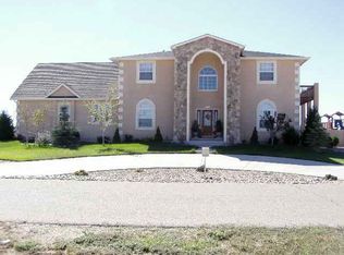 442 E Mountainside Dr, Pueblo West, CO 81007