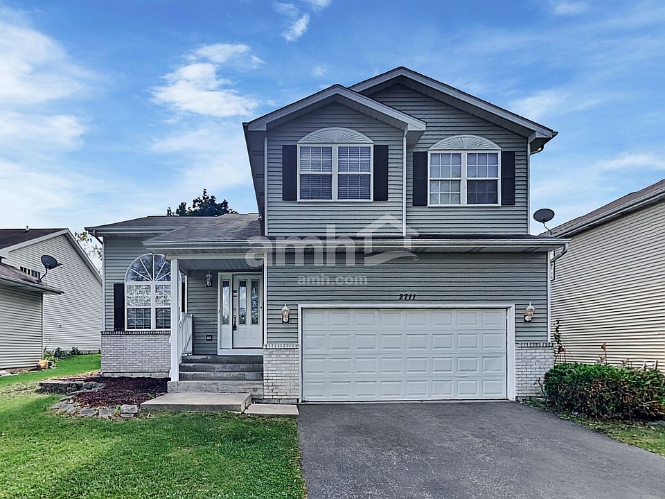 1st image of 2711 Northfield Ave