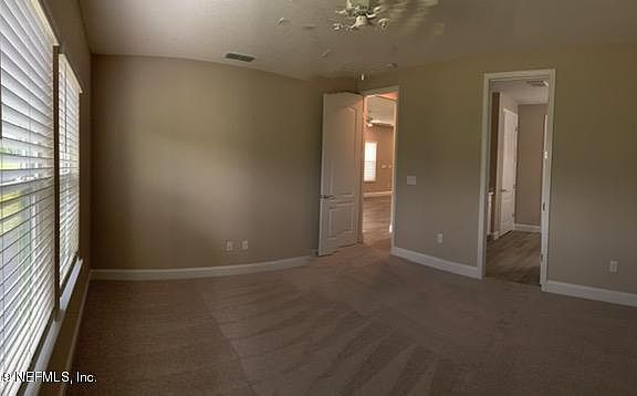 4th image of 394 Sweet Oak Way