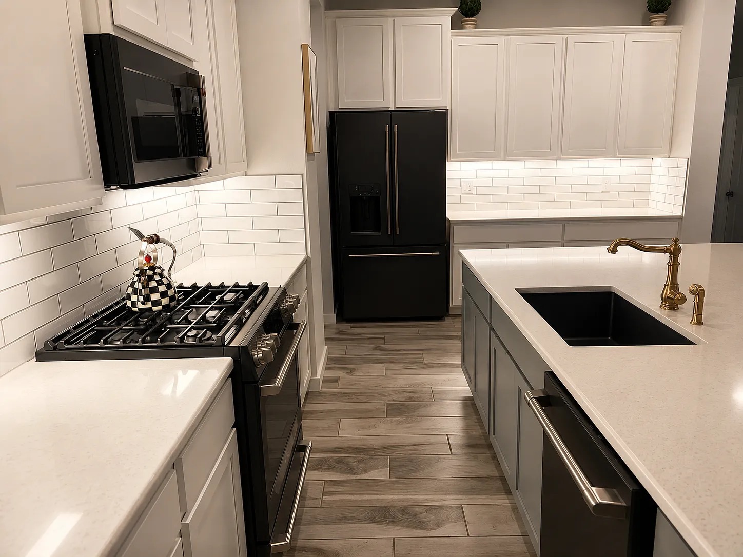 4 bed, 2464 sqft, $3,550 — Photo 2