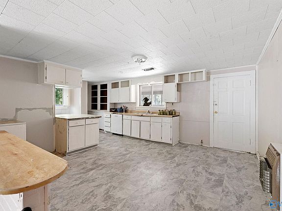 5th image of 3604 Pearson Cir