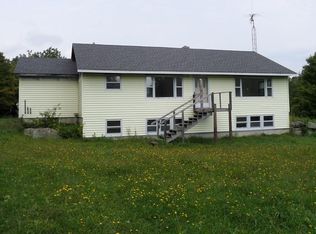 265 E Windsor Rd, Peru, MA 01235