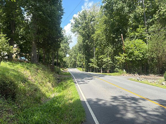4th image of 3608 Lakeview Pkwy