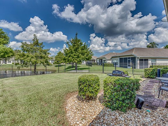 5th image of 9040 Tropical Bend Cir