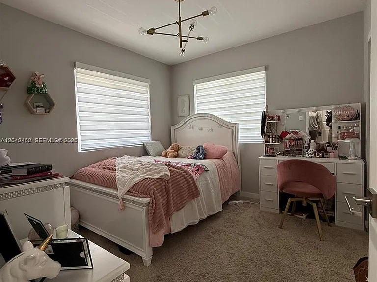 1034 SE 23rd Ter — Photo 15