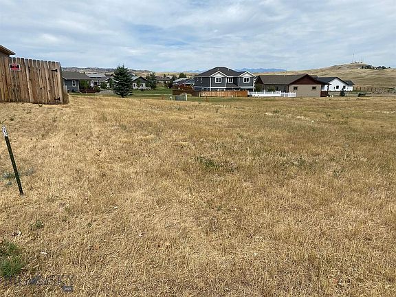 4th image of 1019 Prairie Dr
