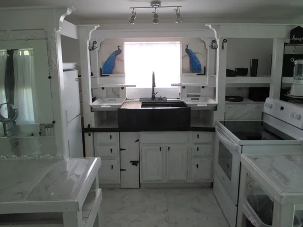 866 E Berk Ave, Kingman, AZ 86409