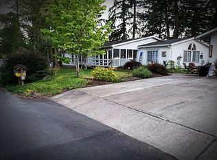 325 NE 43rd Ave, Hillsboro, OR 97124