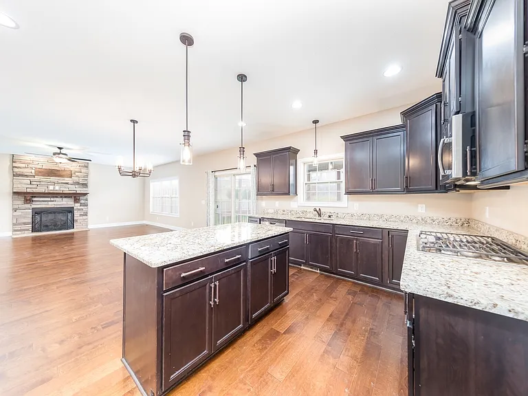 120 Overcrest Ct — Photo 38