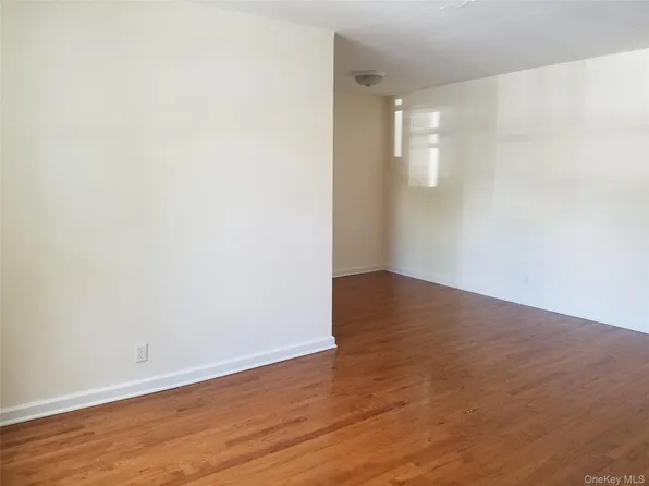 20506 35th Avenue #331, Bayside, NY 11361