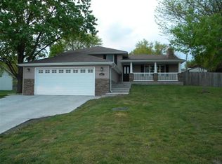 807 Ida St, Lansing, KS 66043