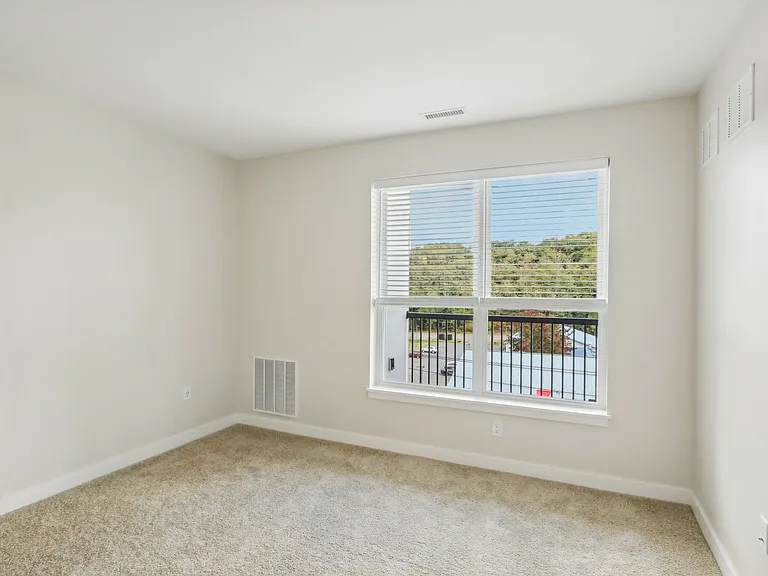 The Oak Floor Plan Bedroom