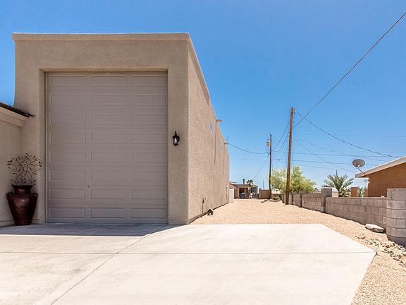 3rd image of 3386 Monte Carlo Ave