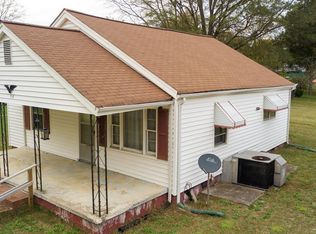 54 Linbrook Dr, Roanoke Rapids, NC 27870