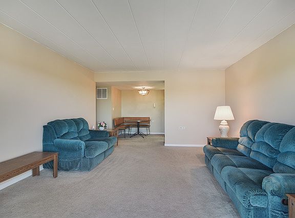 4th image of 5300 Walnut Ave APT 3E