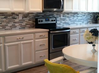 500 Newell Hill Rd #D, Leesburg, FL 34748