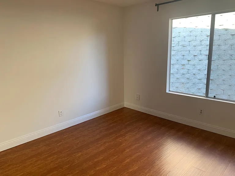 second bedroom.
