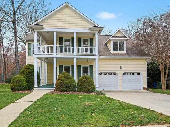 10415 Ashmead Ln, Raleigh, NC 27614