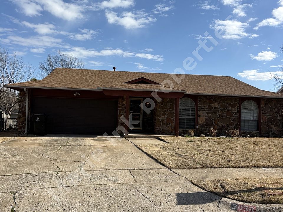1st image of 2038 W Toledo St S