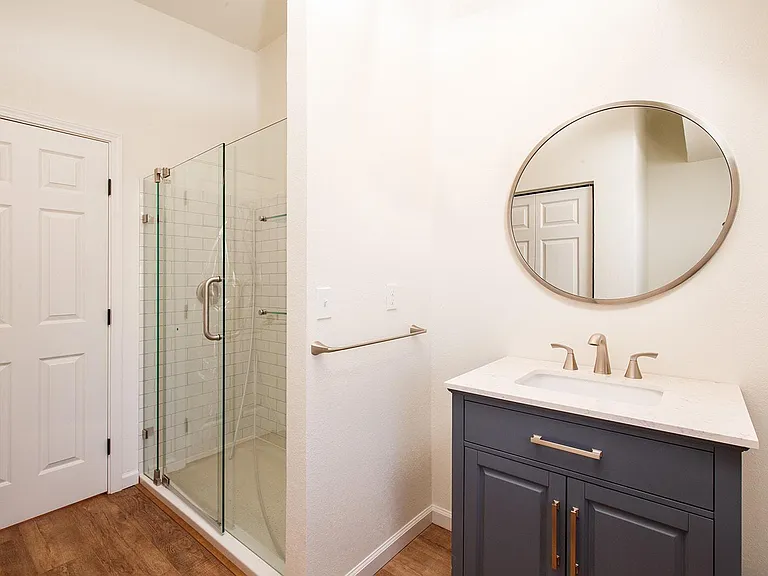 2226 William Ct — Photo 2