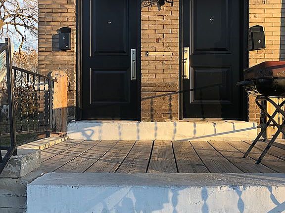 4th image of 5065 Kensington Ave