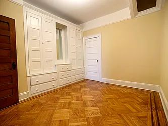 Rented by Triplemint