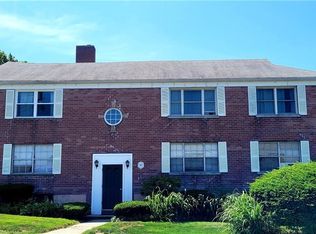 74 Standish Rd APT 1, Stamford, CT 06902
