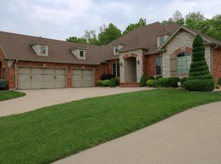 1438 Wilder Dr, Springfield, MO 65804