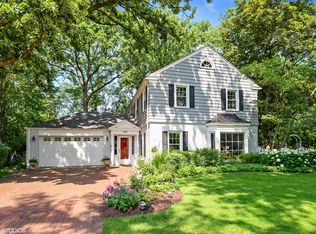 2932 Indianwood Rd, Wilmette, IL 60091