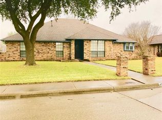 4911 Willow Ridge Dr, Mesquite, TX 75150