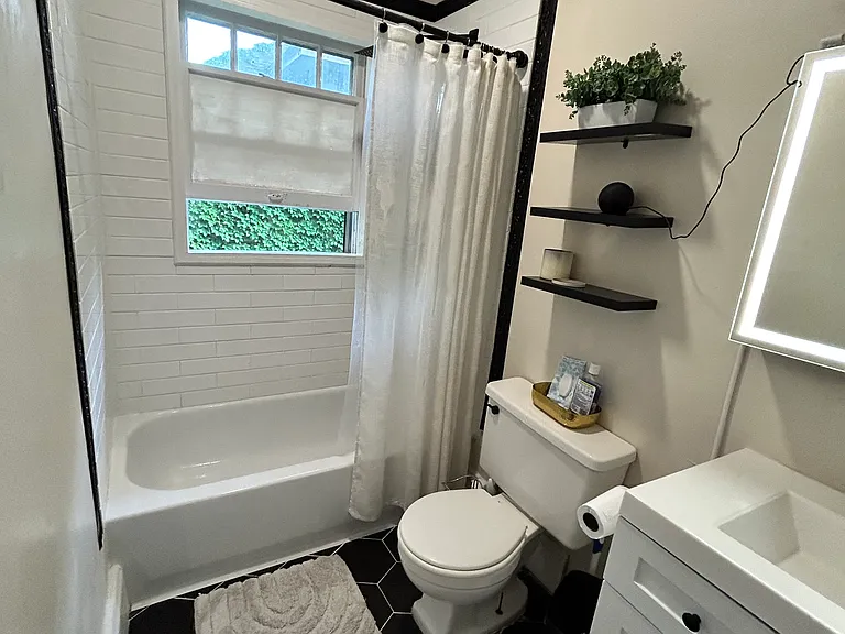 616 N Cooper St #2 — Photo 15