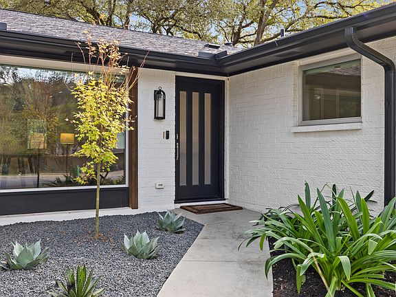 5th image of 2615 Barton Hills Dr