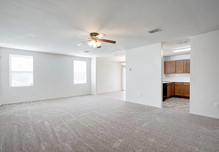 10540 Flagstaff Run — Photo 6