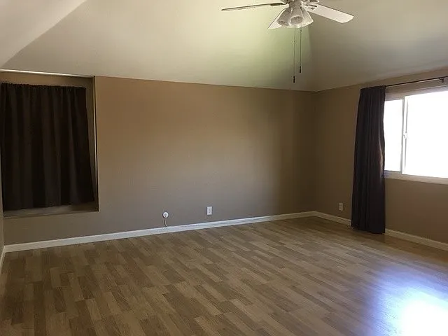 HUGE master bedroom, room for office and king bedroom set