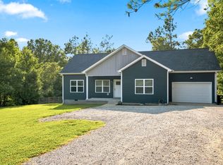 5702 Fox Haven Dr, Nunnelly, TN 37137