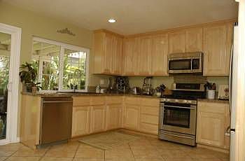 3rd image of 129 N Avenida Segovia