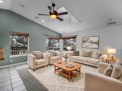 63232 Peterman Ln, Bend, OR, 97701